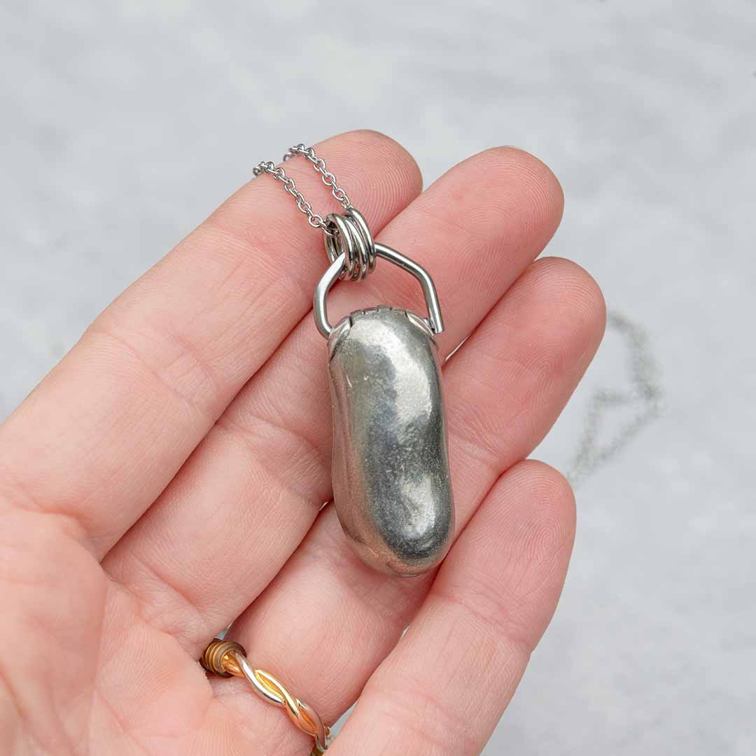 Mitochondria Necklace