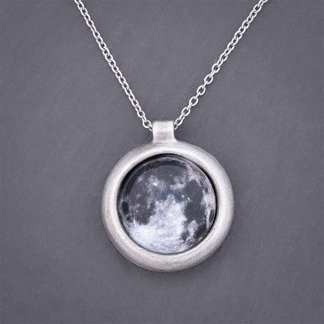 Moon Pendant