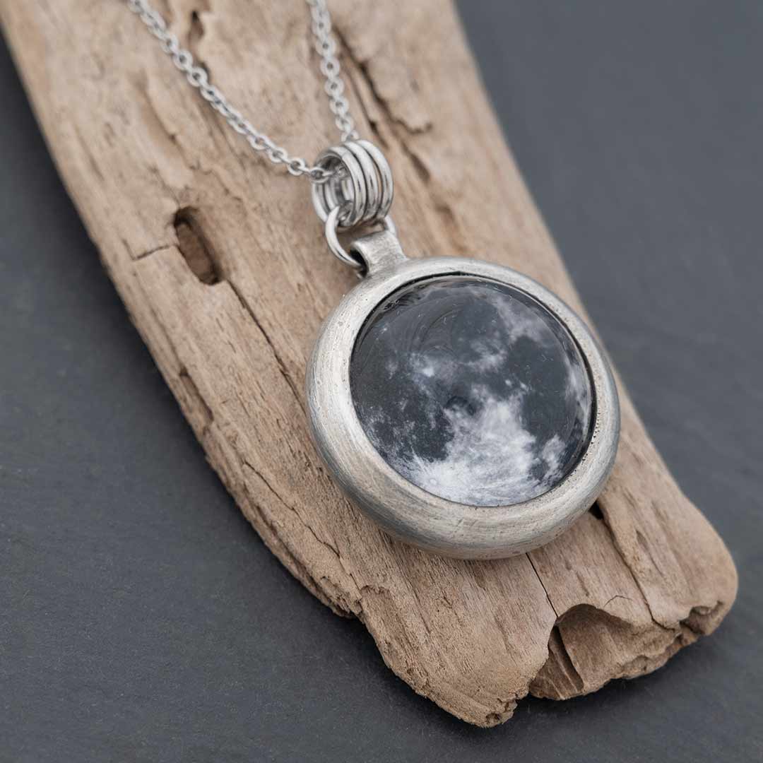 Moon Pendant