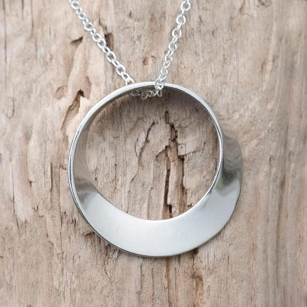 Möbius Necklace: Pure Math - Boutique Academia