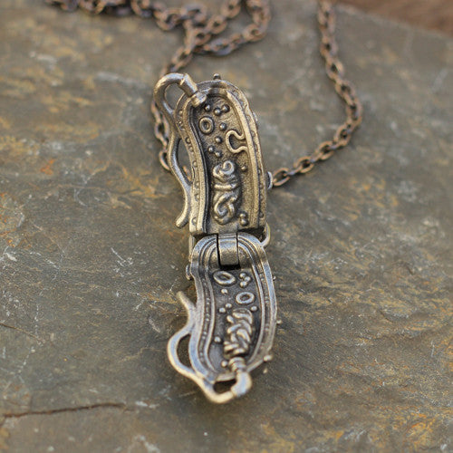 Bacterium Necklace