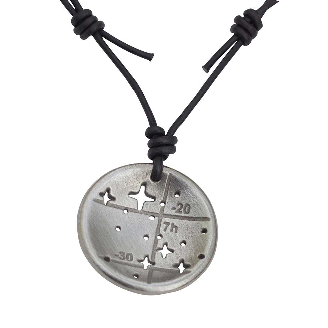 Canis top major necklace